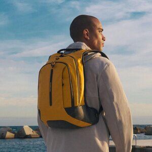 NWOT Samsonite Ecodiver backpack, 19 liters, Yellow
